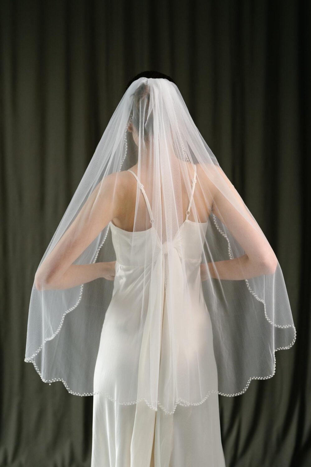 Veil With Pearls Edge, One Tier Veil, Fingertip Fingertips Veil Drop Bridal Wedding Sparkle