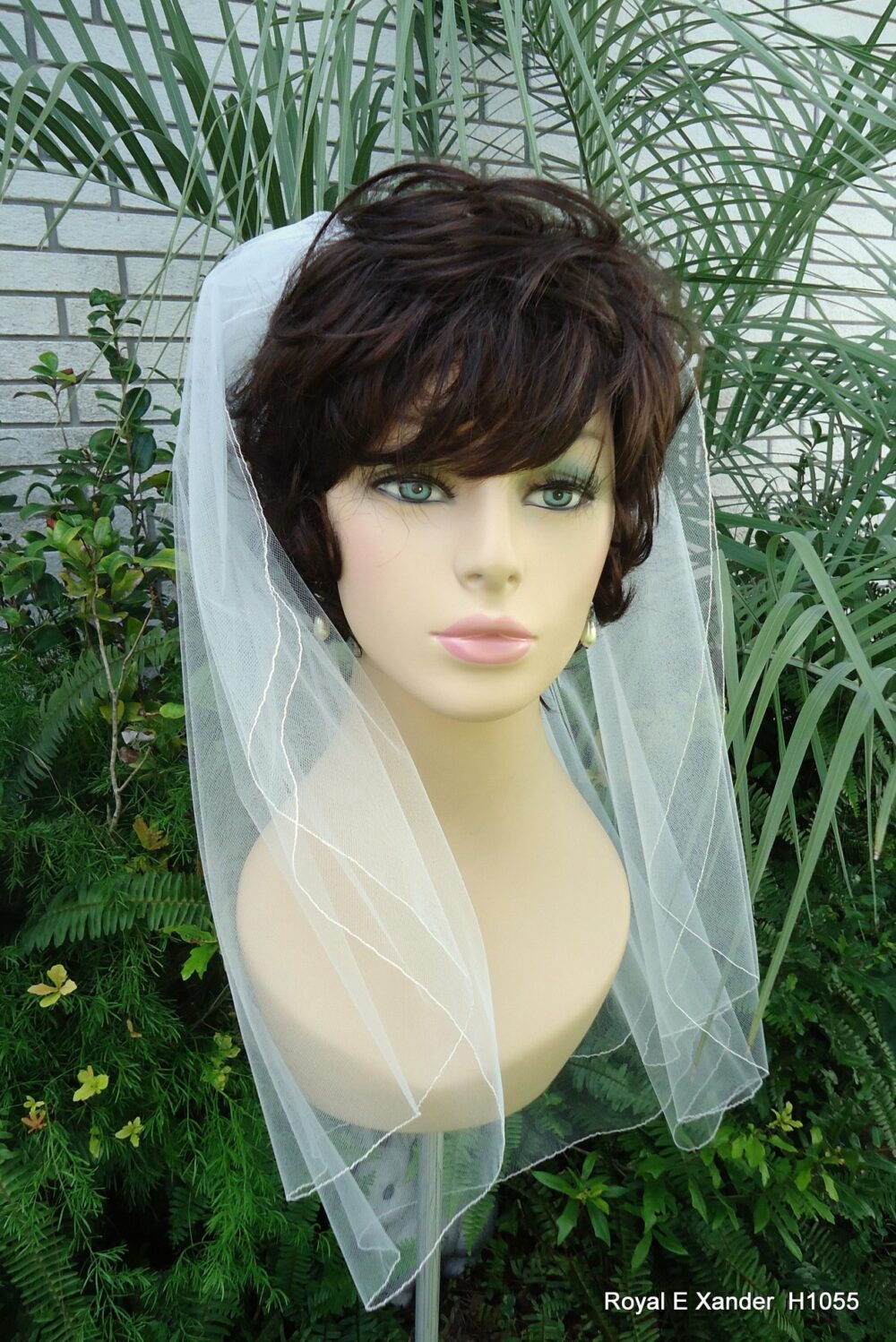 Bridal Veil, 2 Tier Pencil Edge Elbow Length Double Layer H1055