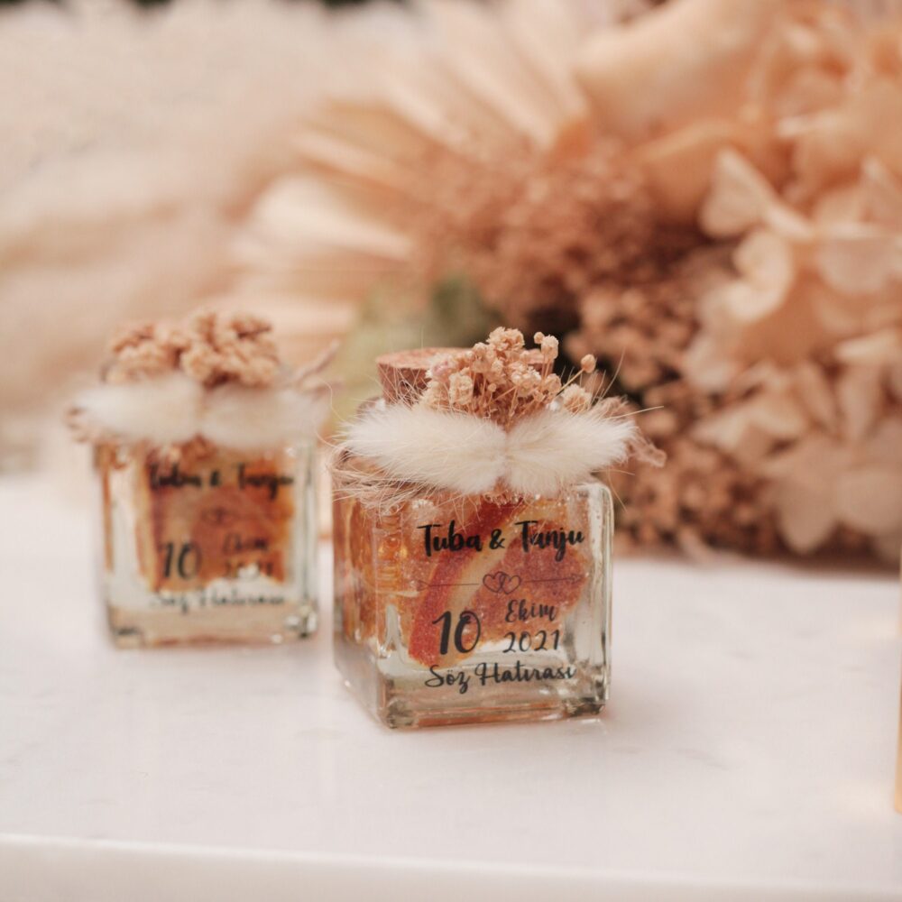 Personalized Wedding Favor Candle Orange Peel Gel, Custom Label