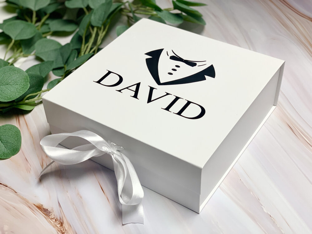 White Wedding Groomsmen Gift Box Best Man Proposal Personalize Bridesmaids Bridesmaid Groomsman Groom Bride To Be