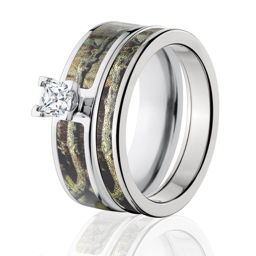 Mossy Oak Breakup Infinity Camo Bridal Set, Cobalt Chrome Wedding Rings With Setting