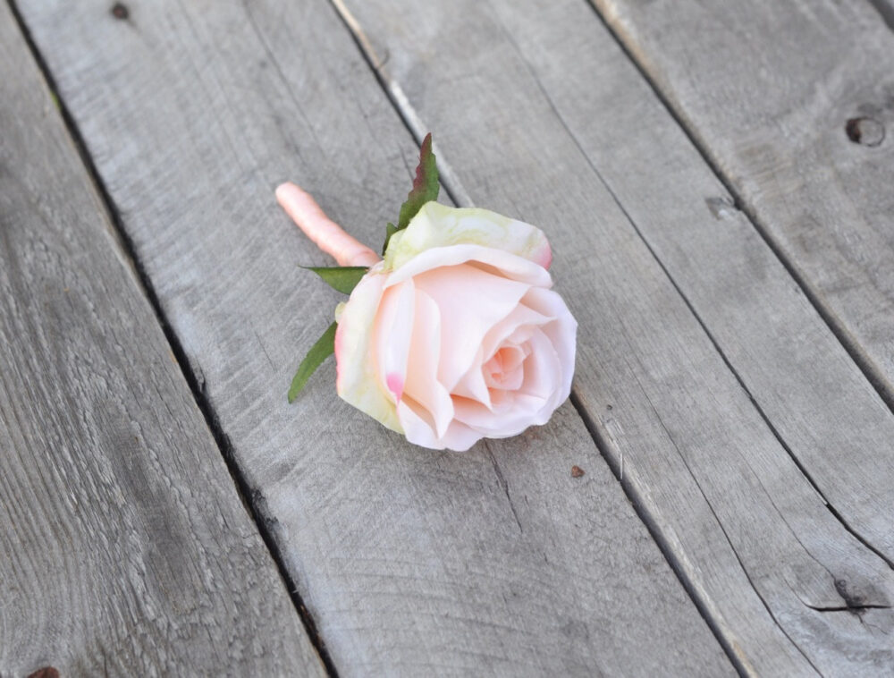 Boutonniere, Buttonhole, Wedding Boutonniere, Groomsmen Prom Flowers, Groomsmen, Groom, Party