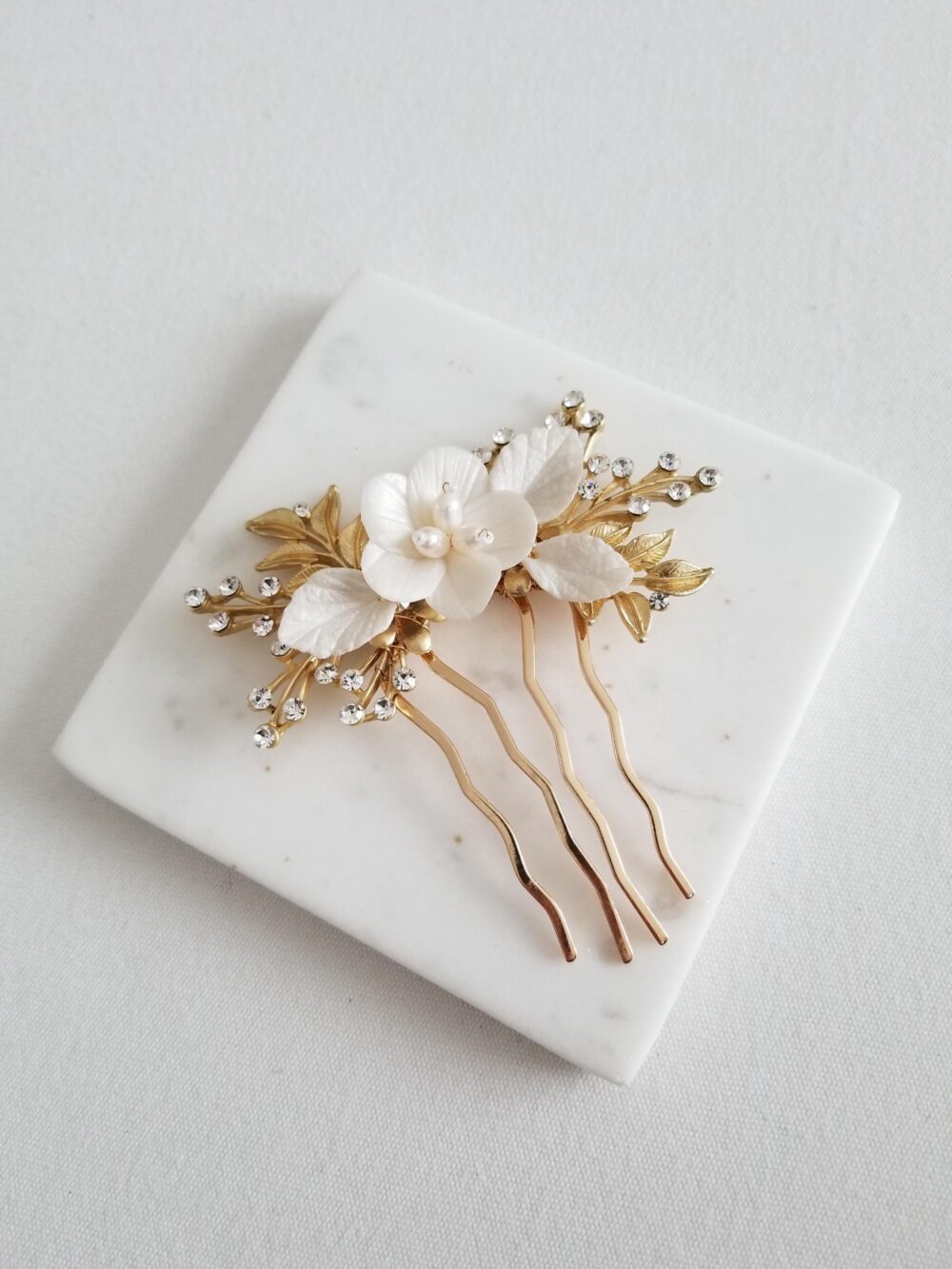 Wedding Hair Comb, Freshwater Pearl Floral Bridal Gold Leaf Crystal Comb