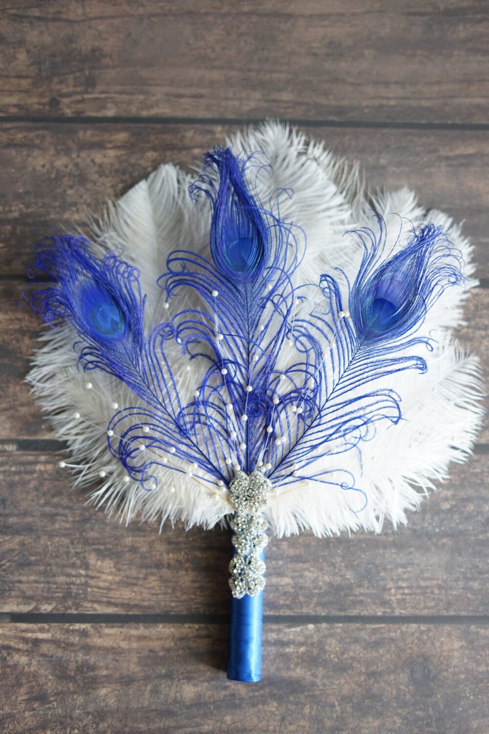 Royal Blue Pearls Bridal Feather Fan, Ostrich Bouquet Gatsby 1920S Bridesmaid Fan Gift, Royal Blue Boutonniere