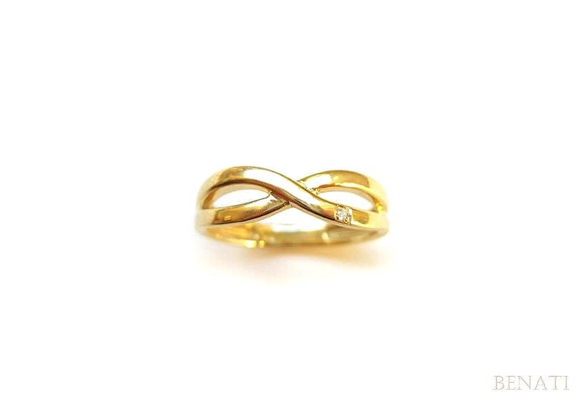 Yellow Gold Infinity Knot Ring With Diamond Promise Wedding Band