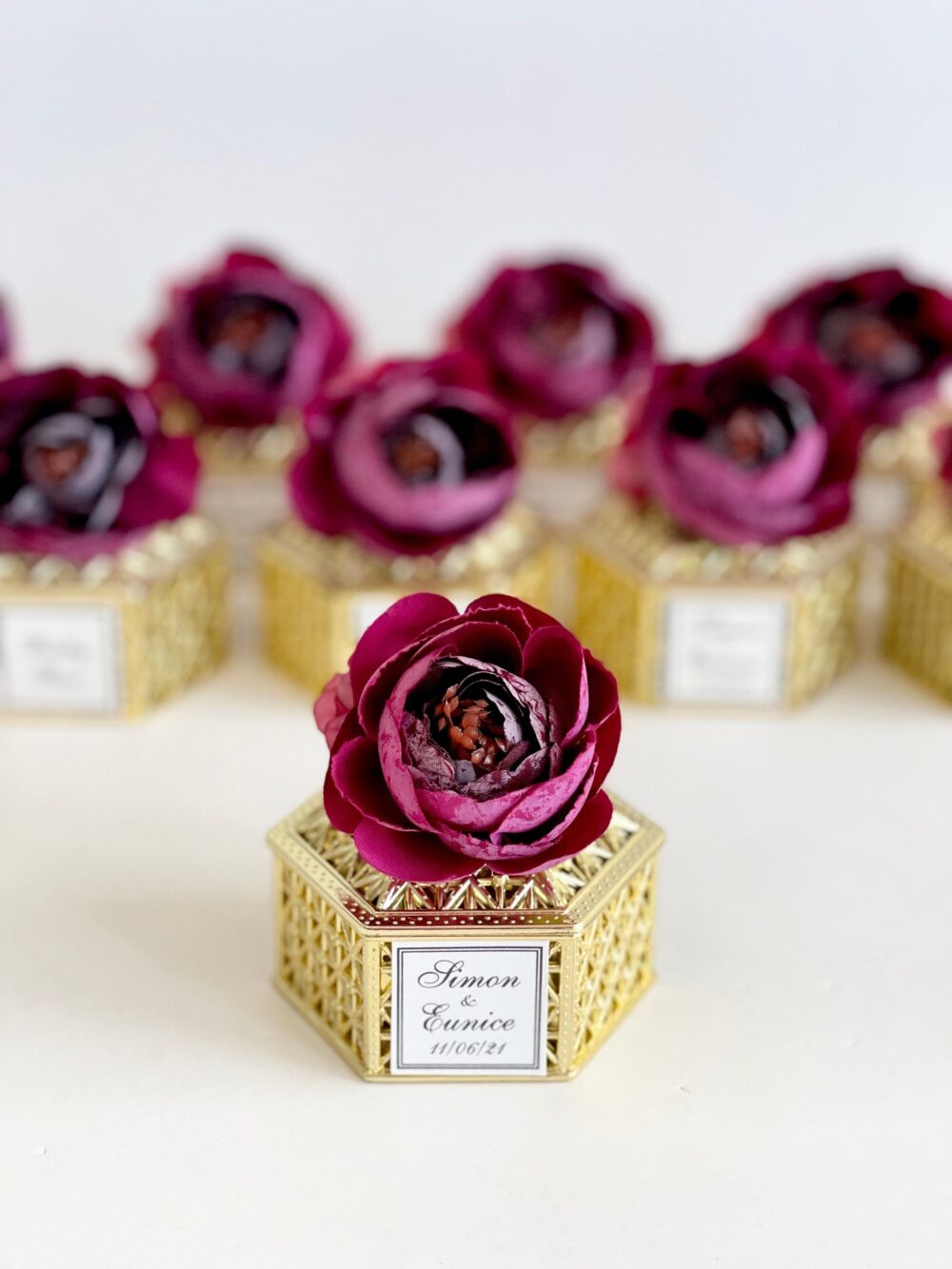 10 Pcs Plum Favors, Wedding Favors Boxes For Guests, Custom Luxury Engagement Favor, Quinceanera Party