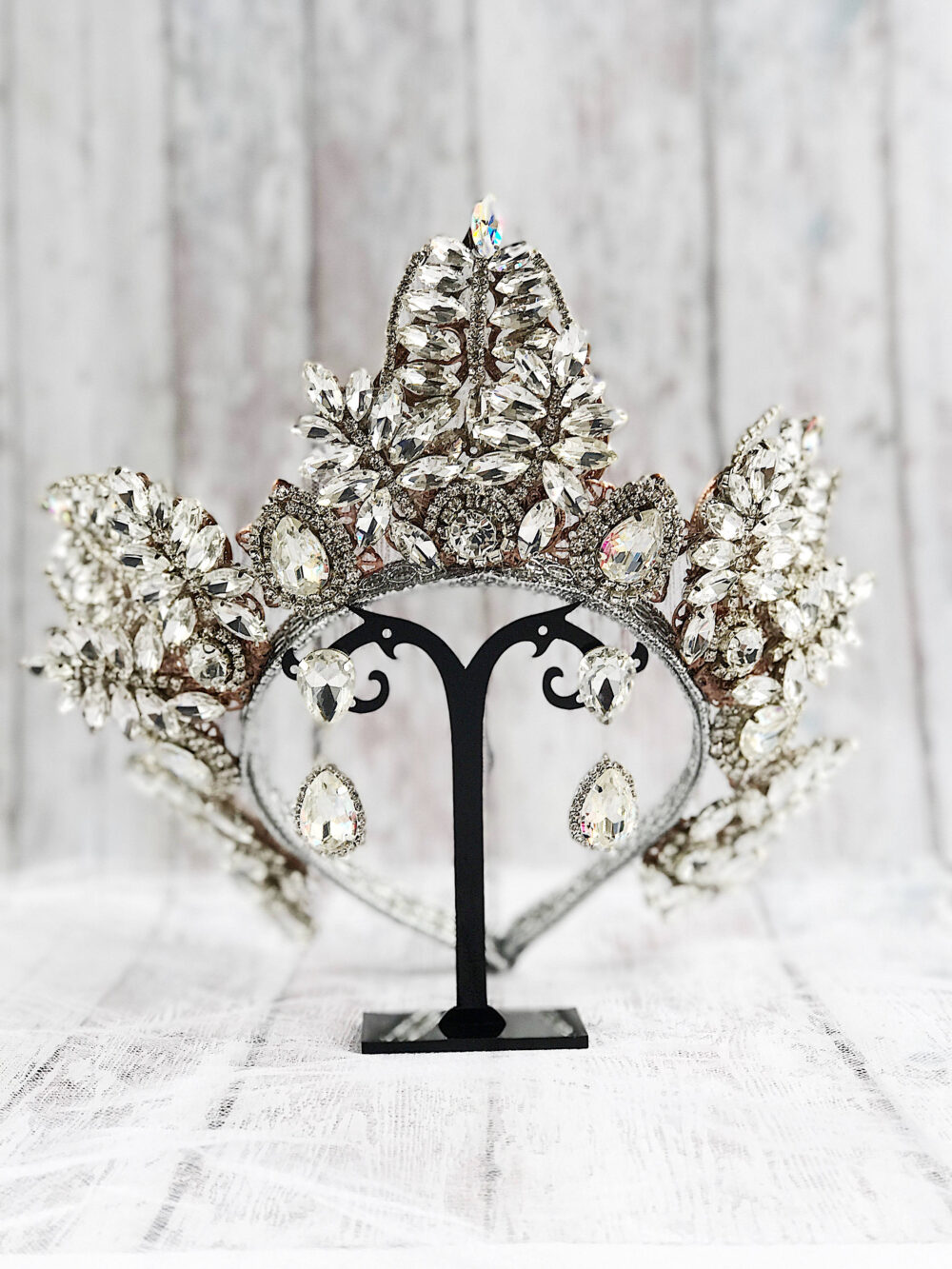 White Crystal Crown Tiara Wedding Bridal Raw Victorian Rose Gold Hair Jewelry Headpiece Fashion Queen England Couture Festival Accessories