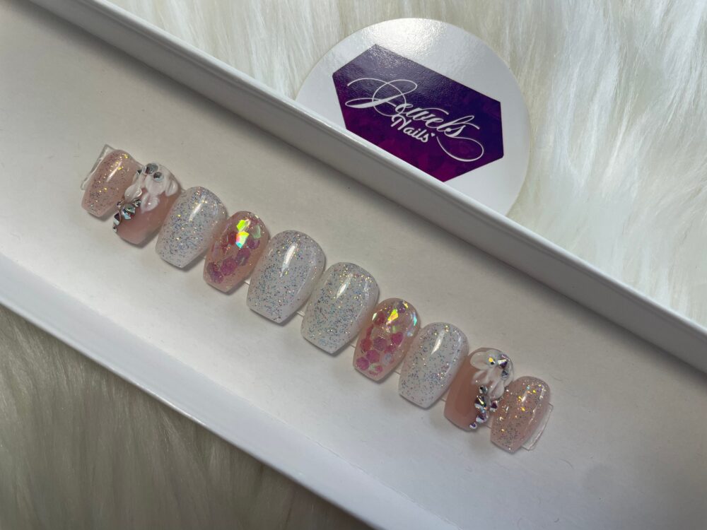 White Winter | Hard Gel Nails Not Polish Reusable Jewels