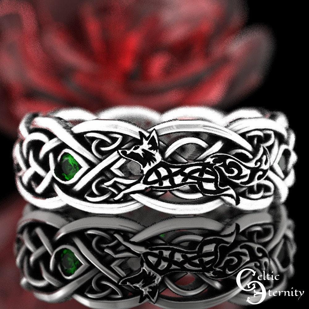 Emerald Fox Wedding Ring, Sterling Silver Band, Celtic Irish Fox, 4454