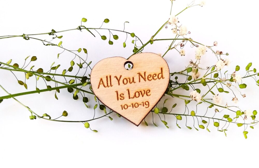 Wedding Favor Tags, Wood Favors, Wedding Rustic Custom Heart Name Tag