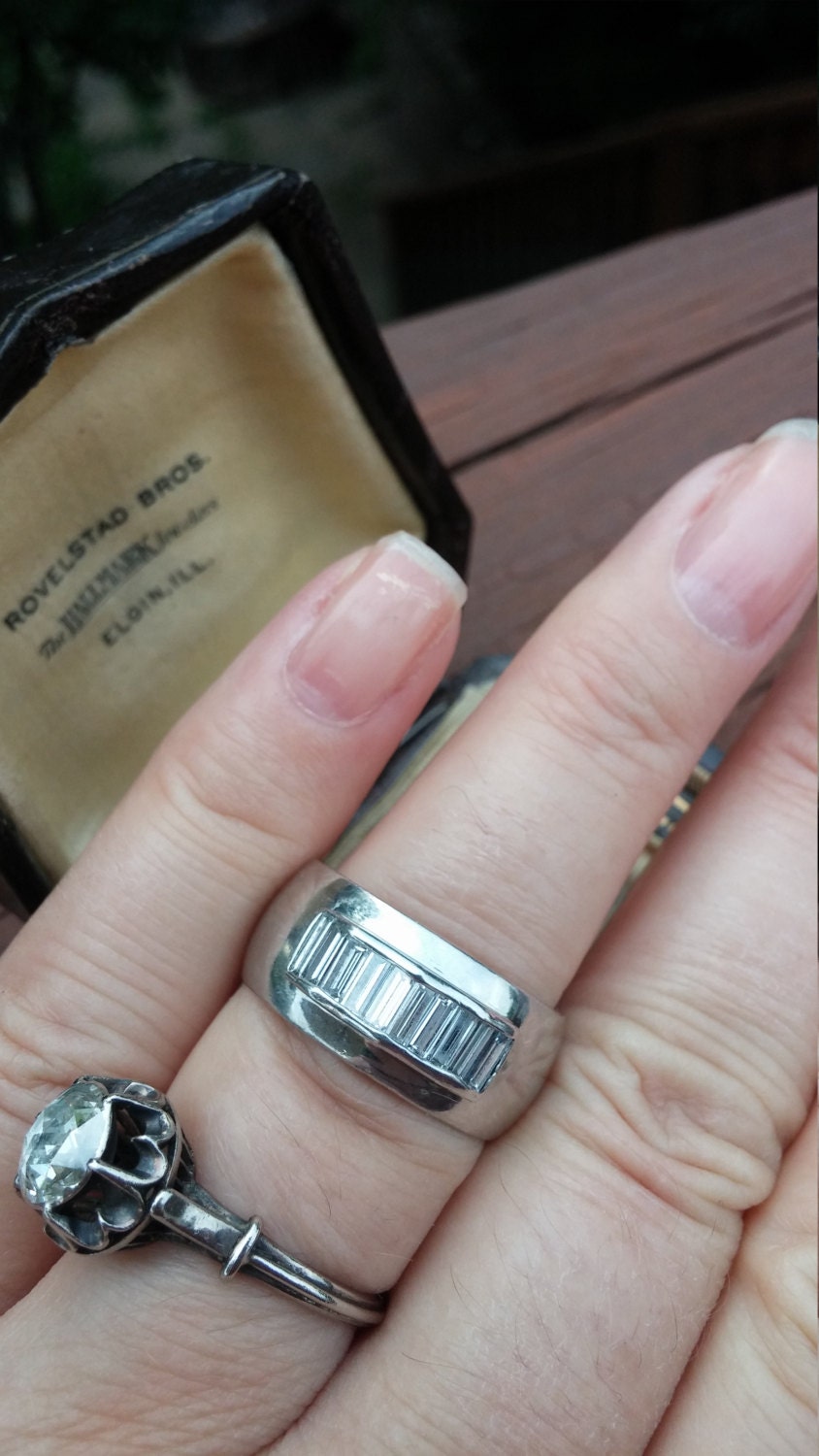 Platinum 1Ct Vs Diamond Wedding Band Ring Unisex 19.4 Grams