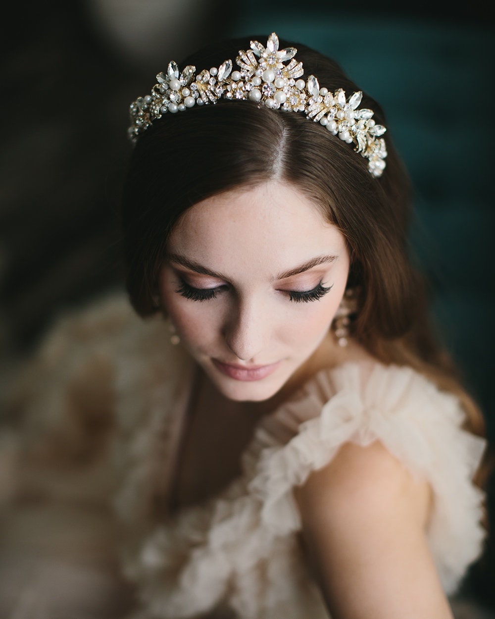 Pearl & Crystal Wedding Crown Bridal Tiara Headpiece Floral 3436