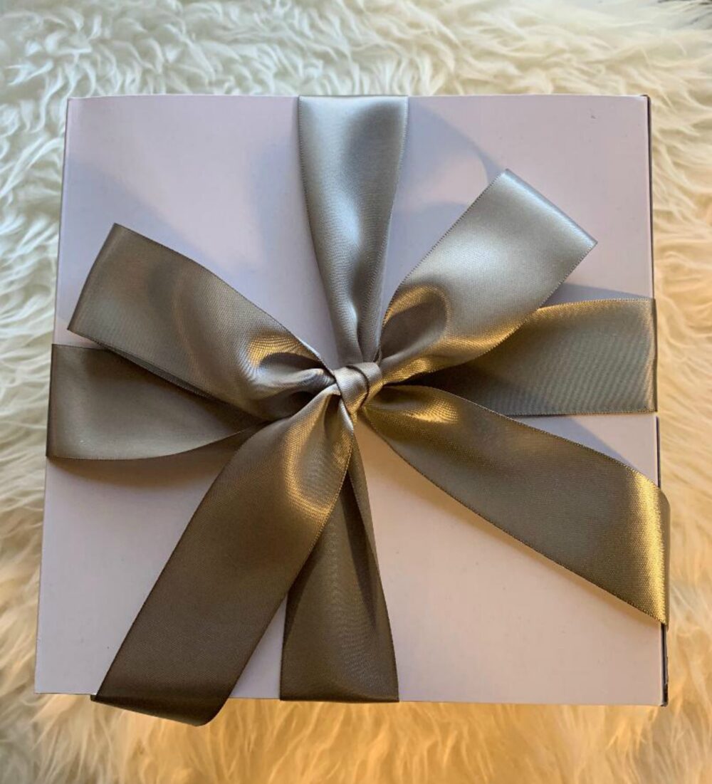 Empty Bridesmaid Proposal Box With Ribbon/ 8x8x3.5 White Box/Bridal Shower Gift Box/ Ribbon