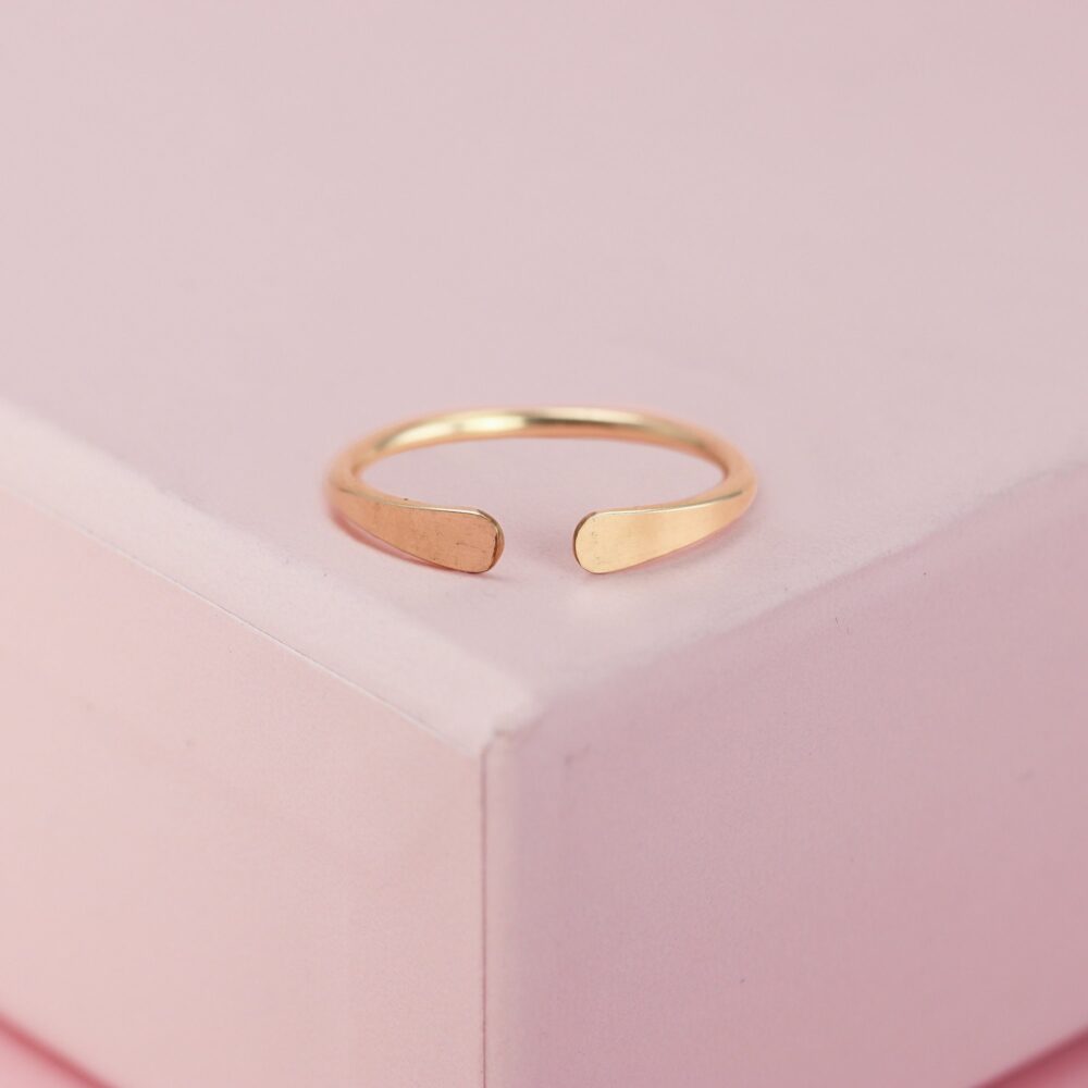 Smooth Hammered Gold Horseshoe Ring in Yellow Or Rose Fill Sterling Silver, Knuckle Ring, Cuff Adjustable 2mm Great Gift