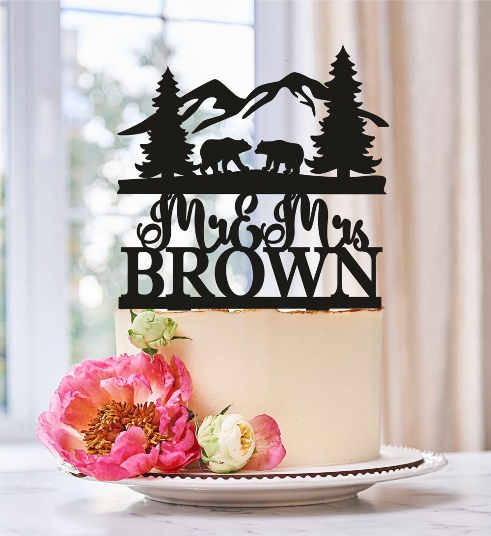 Bear Wedding Cake Topper, Wedding Topper, Bear Couple Outdoor Wedding Topper, Animal Topper, Grizzly Topper 528