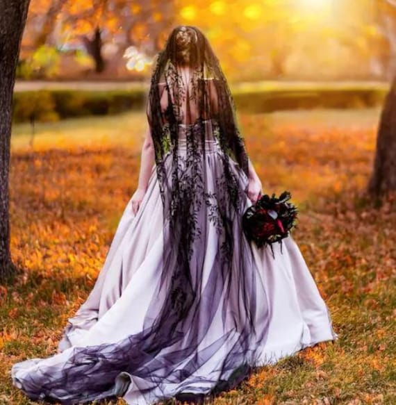 Gothic Black Wedding Veil Embroidered Leaf Chapel Lace