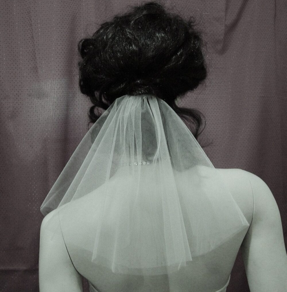 Short Bridal Veil 12" Circle Cut, Raw Edge, Beach Wedding